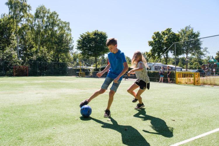Marienberg Camping De Pallegarste Chalet 119 מראה חיצוני תמונה