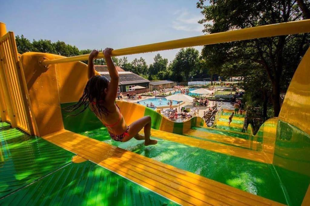 Marienberg Camping De Pallegarste Chalet 119 מראה חיצוני תמונה