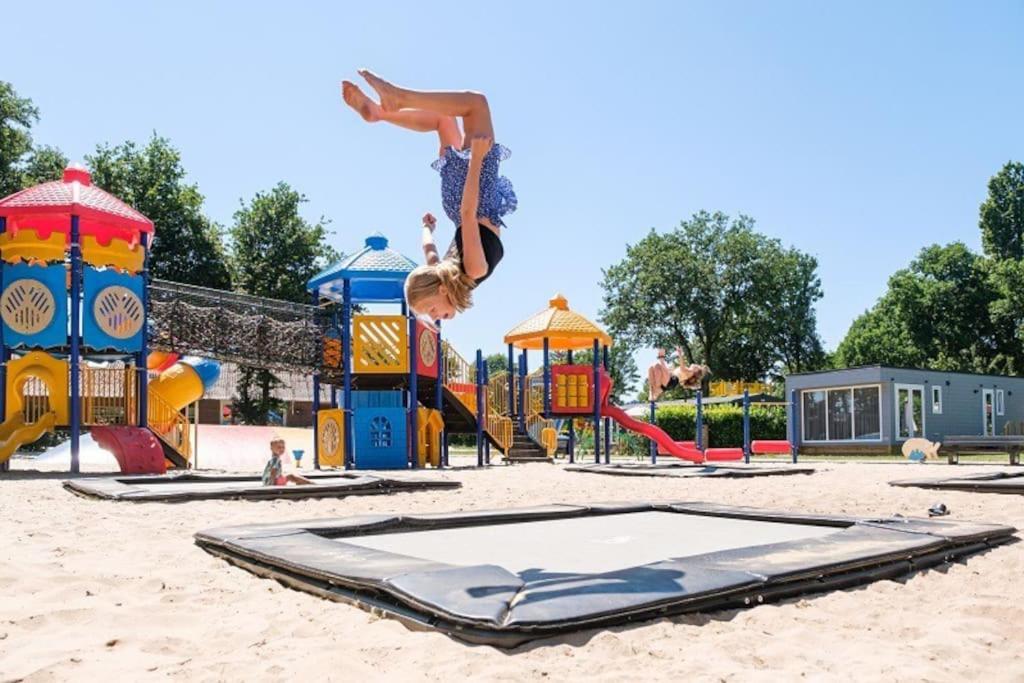 Marienberg Camping De Pallegarste Chalet 119 מראה חיצוני תמונה